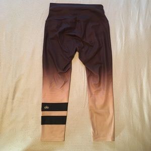 Alo Leggings